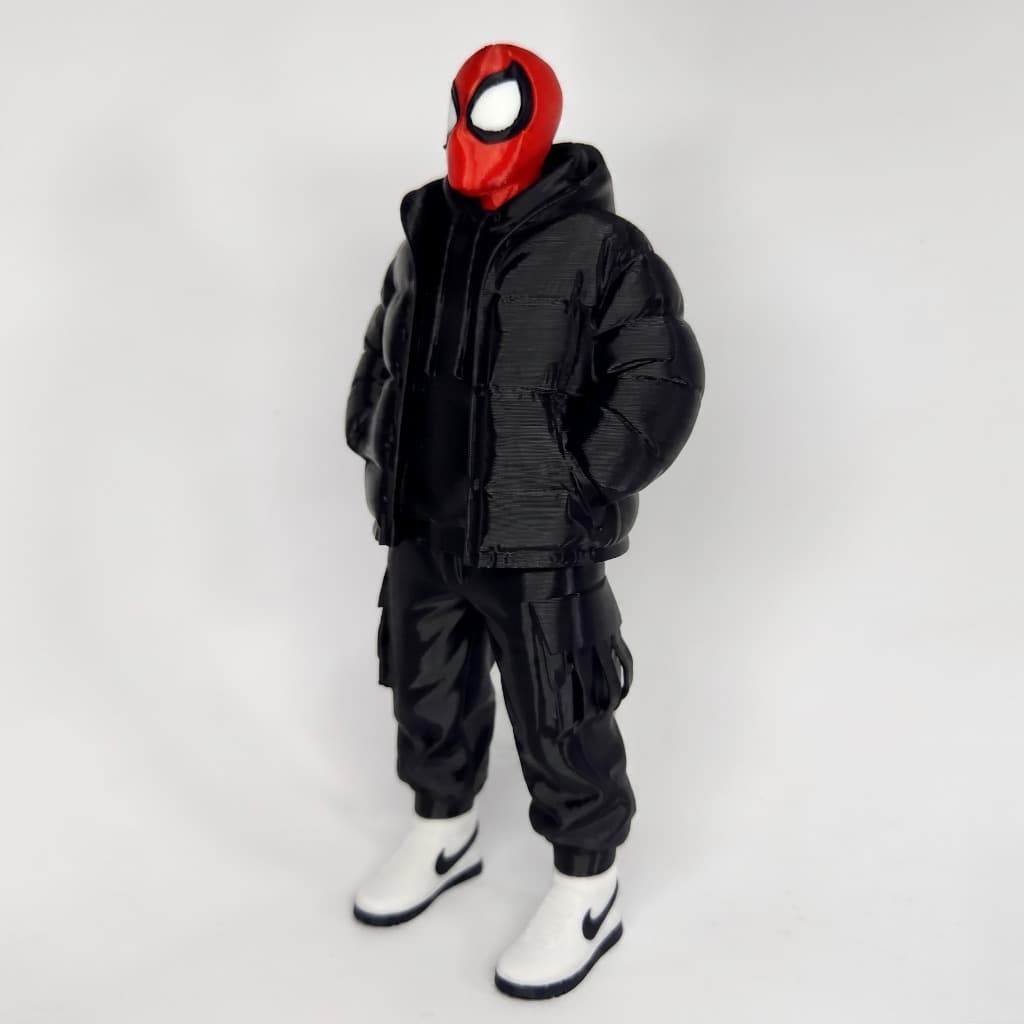 Figura Decorativa Estilo Herói Urbano com Jaqueta Puffer | Estátua Colecionável em Impressão 3D para Decoração