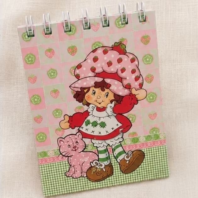 Caderno bloquinho A6 fofo moranguinho