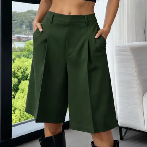 Bermuda Feminina Alfaiataria Cintura Alta Wide Leg com Bolsos Social Elegante Casual Premium ✨