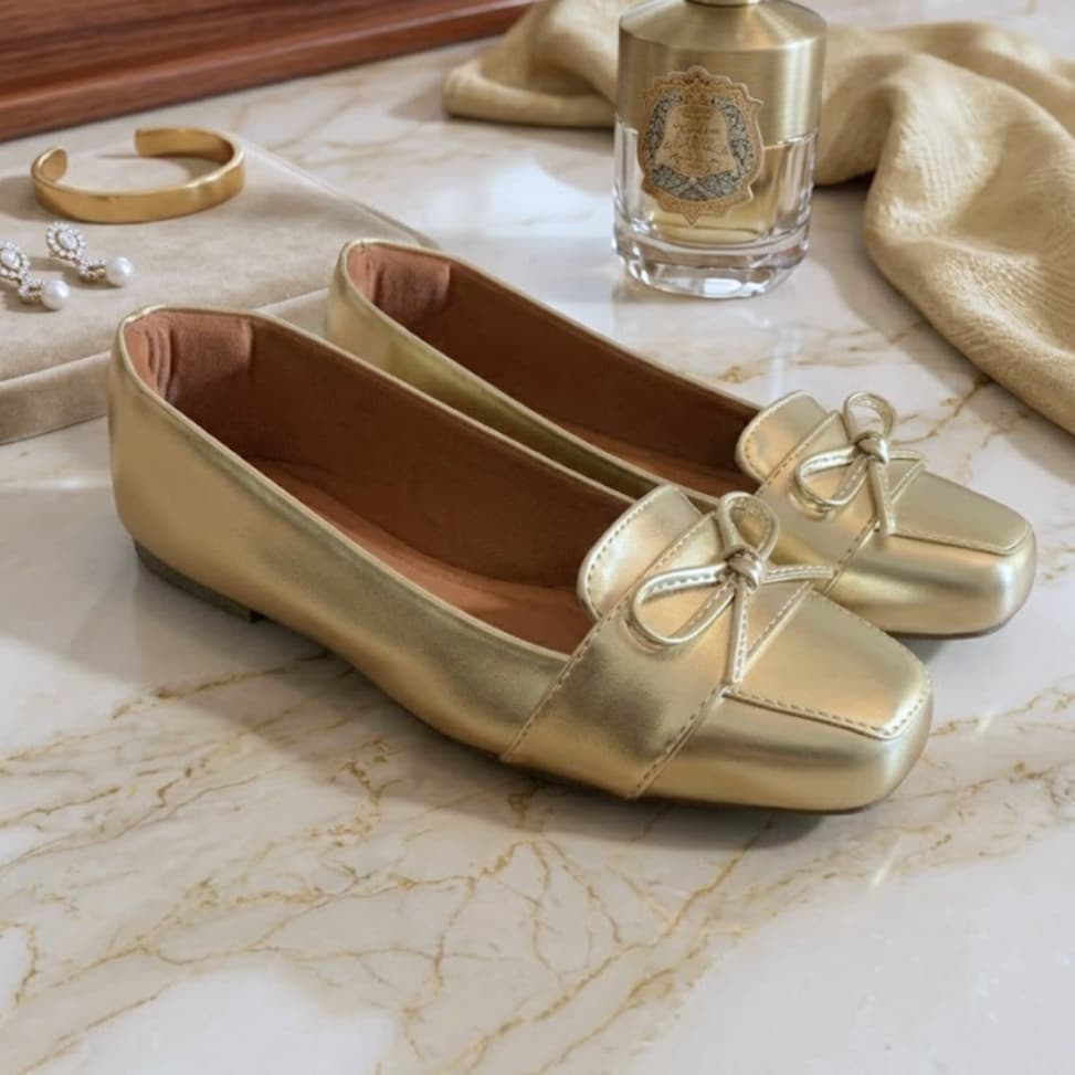 Sapatilha Mocassim Feminina Confortável Bico Quadrado Ouro Light Dourada Laço Infinito Elegante