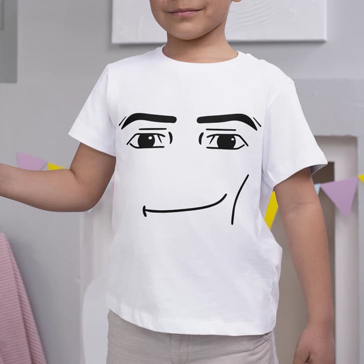 Camiseta Infantil Roblox Face Man Meme Face Woman Branca Lançamento