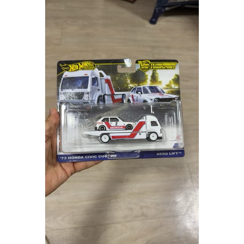 Hot Weels Team Transport Premium - 73 Civic Custom