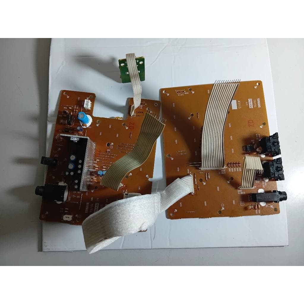 PLACA AMPLIFICADORA MAIS PLACA DE ÁUDIO PARA TECLADO YAMAHA PSR E323 LEIA A DESCRIÇÃO