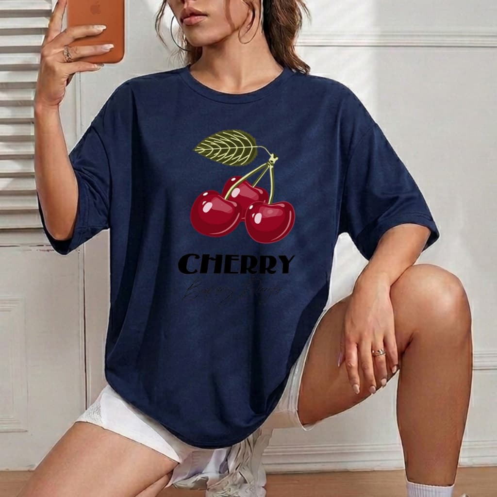 T-shirt Feminina Cherry Escrita Preta Camiseta Estilosa Camisa Despojada Blusa Urbana Crt Unissex