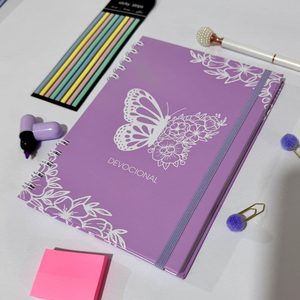 Caderno Devocional Borboleta candy color - Caderno Femino Estudo Bíblico