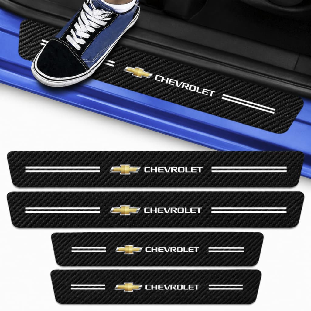 Kit 4 Peças Adesivo Soleira de Porta Carro Modelo Chevrolet Proteção Fibra de Carbono Anti Arranhões