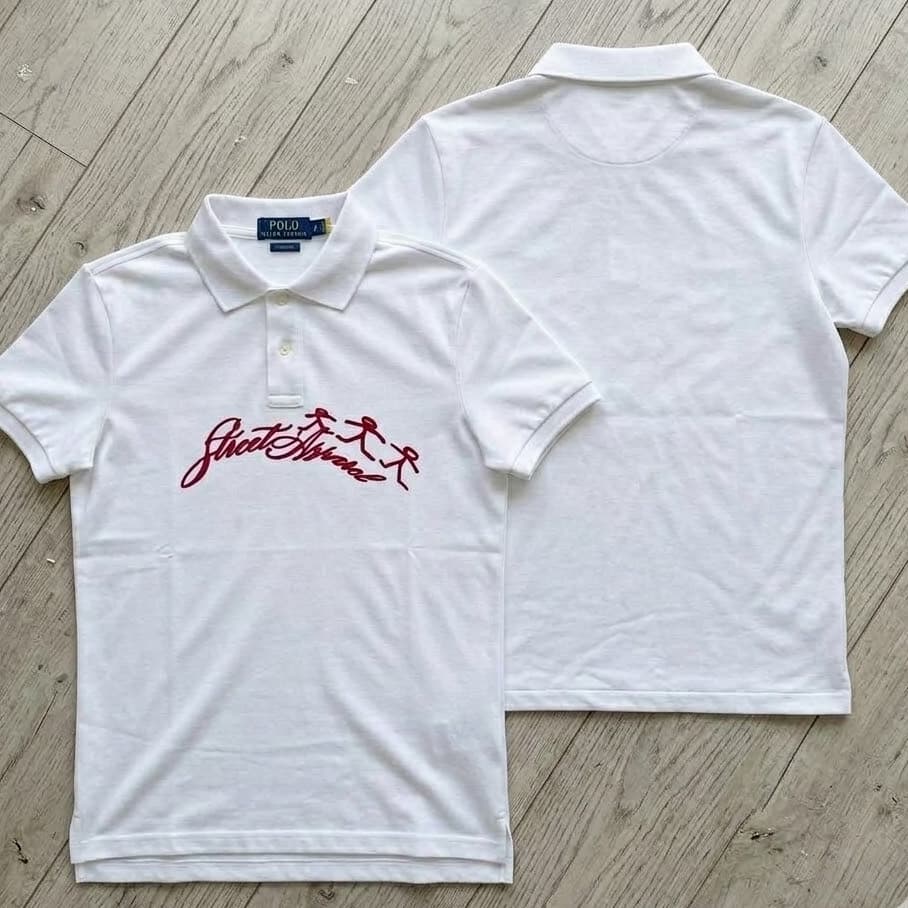 Camisa Polo Red Script Unissex em Piquet