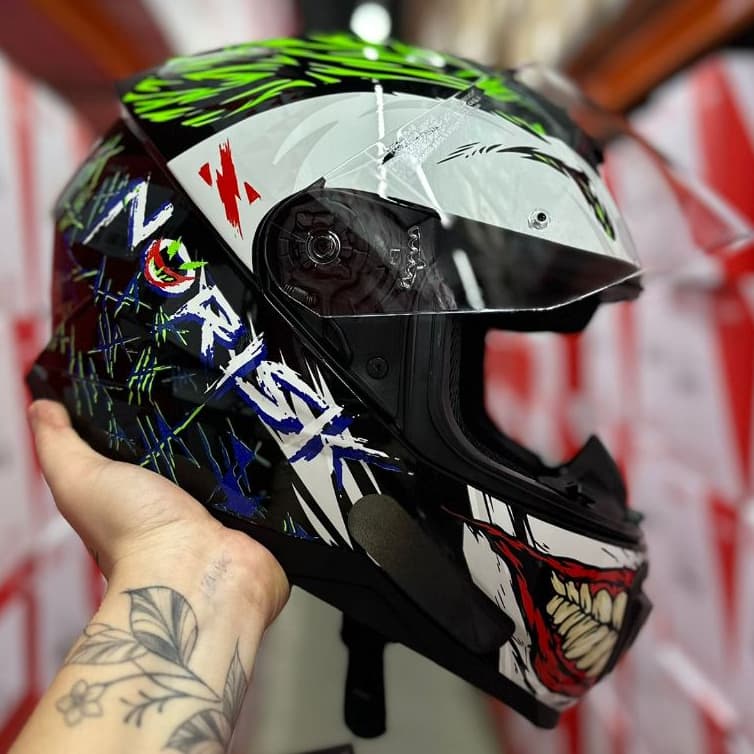 CAPACETE RAZOR LANÇAMENTO EXCLUSIVO JOKER PALHAÇO CORINGA + VISEIRA FUME