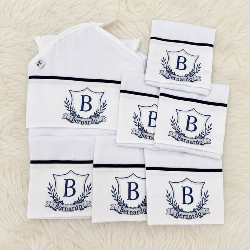 Kit Fraldas Personalizadas Nome Bebê 7 Peças 1 Banho fralda  1 Passeio 2 Ombros 3 Bocas Bordadas