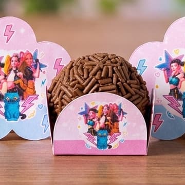 GUERREIRAS DO K-POP Forminhas 4 Pétalas Nº 6 para Doces Docinhos Festa Aniversário
