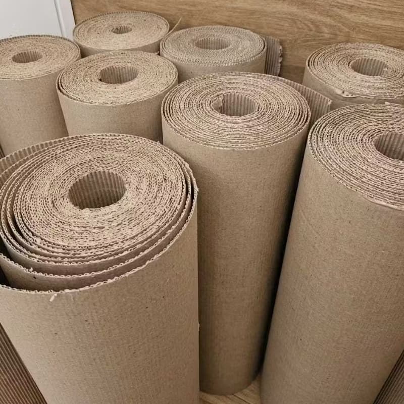 Rolo de Papelão Ondulado 80cm x 10m Proteção para Pintura Reforma Conservação de Ambientes e Móveis