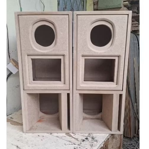 Caixa para médio 12", driver até D405, lente ou cone e tweeter st400