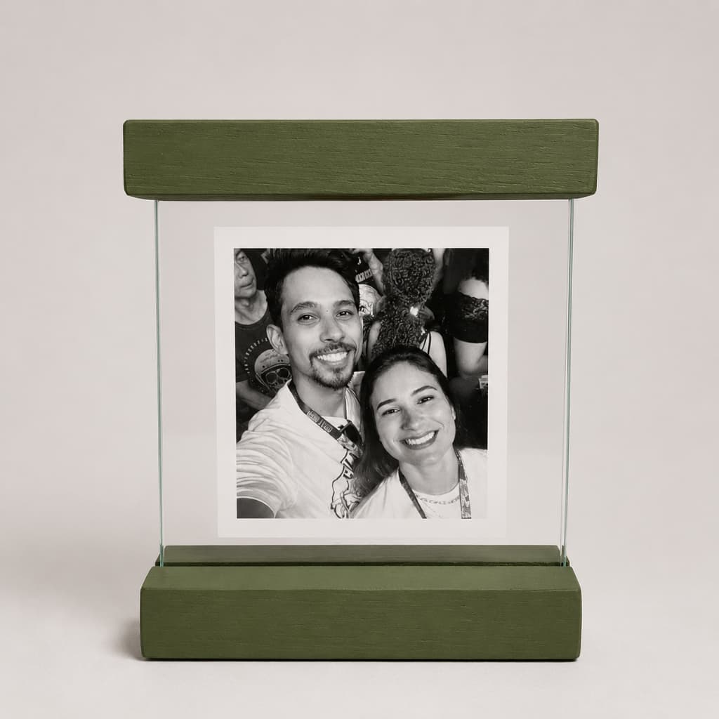 Porta Retrato Verde Musgo Flutuante 10x10 Personalizado Com Foto