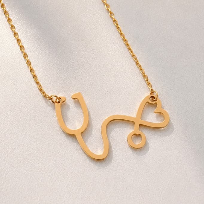 Colar Corrente com pingente Estetoscópio Dourado | Enfermagem Medicina e Veterinária