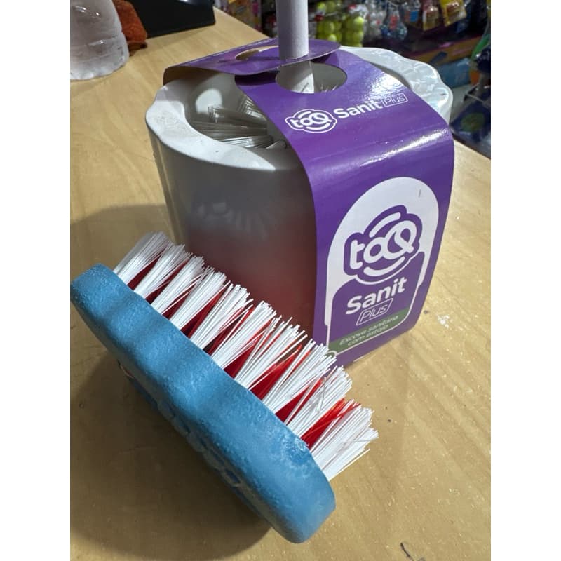 Kit Escova de Lavanderia 2Peças , ESCOVA ROUPA ,ESCOVA SANITÁRIA : Feitas de plástico de  QUALIDADE