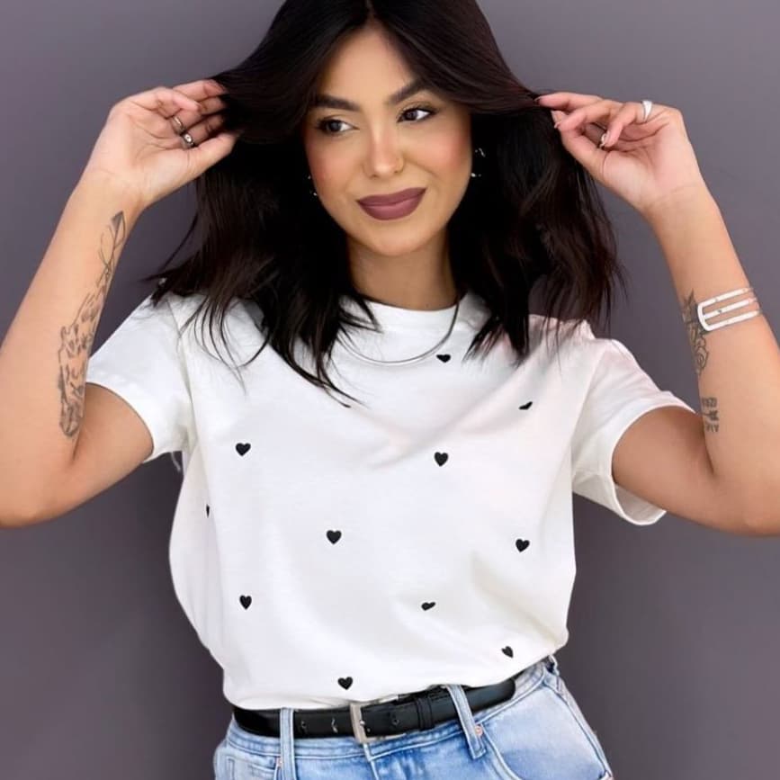 Camiseta T-Shirts varias estampa 100 % Algodão Feminina