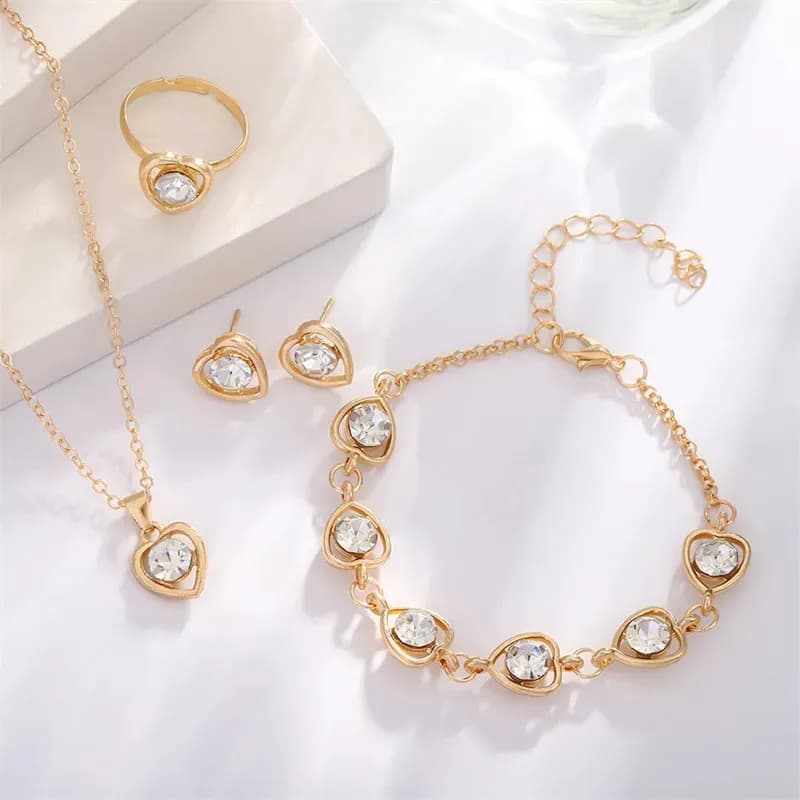 Conjunto Colar Pulseira Brinco Anel Coração Banho A Ouro Com Ponto De Luz Em Pedra Zircônia Presente De Luxo