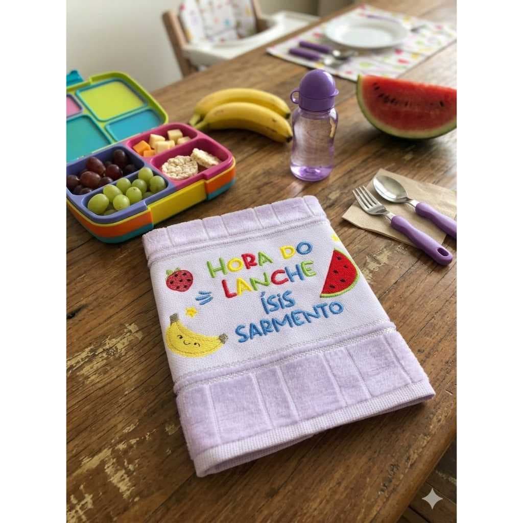 Toalha de mão bordada para lancheira escolar Hora do Lanche frutinhas com nome personalizado