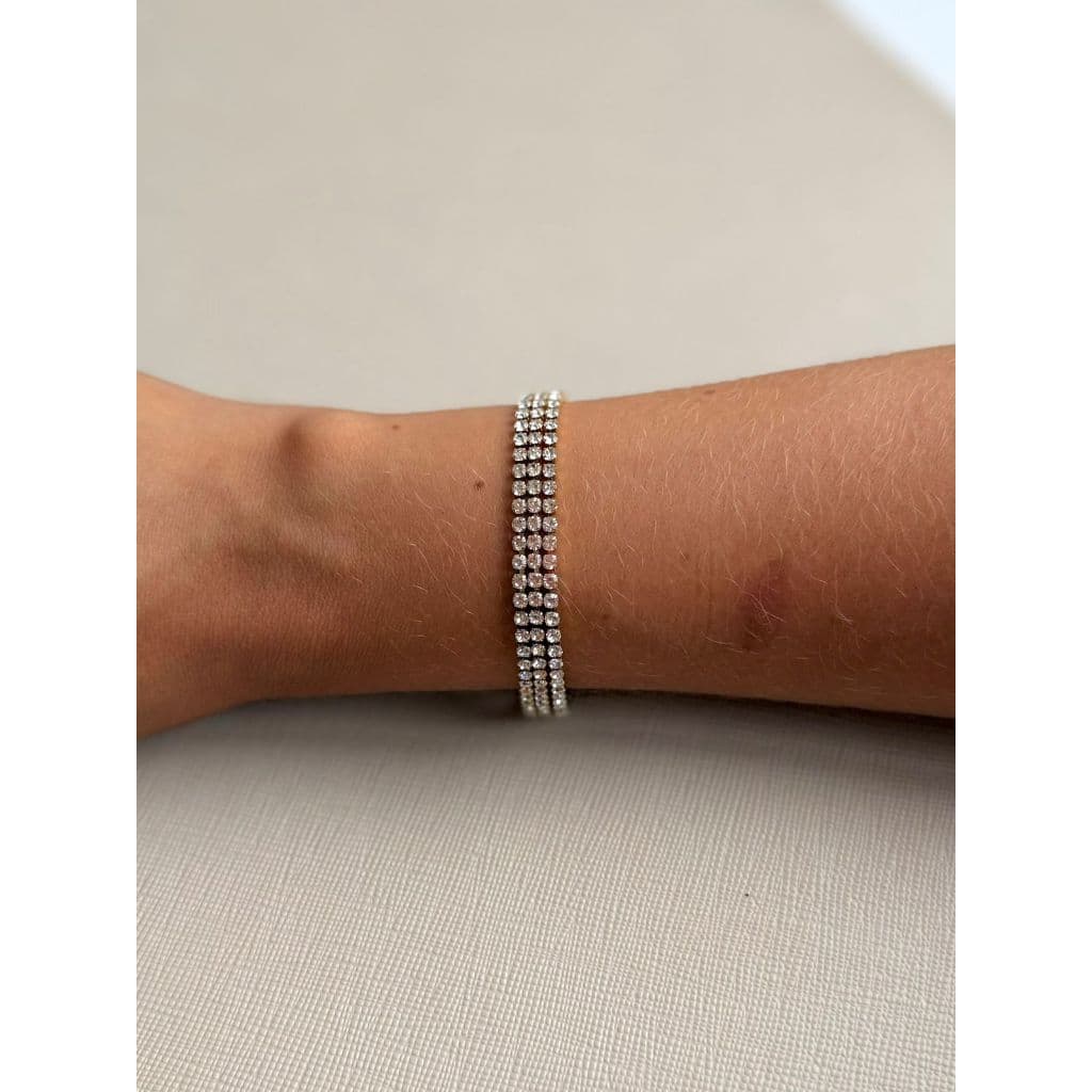 Pulseira Feminina Dourada em Aço Inoxidável Brilhante Cravejada Brilho Pedraria Elegante Zircônia