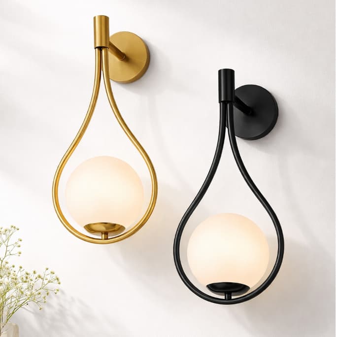 Luminária Arandela de Parede Dourada – Design Moderno com Globo de Vidro ambientes