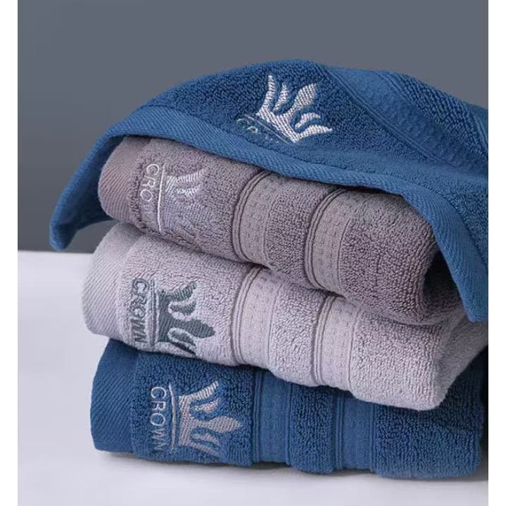 Toalha De Banho VEQE Cronw 70x140cm 380g  90% Algodão 10% Poliéster, Alta Absorção, Macia