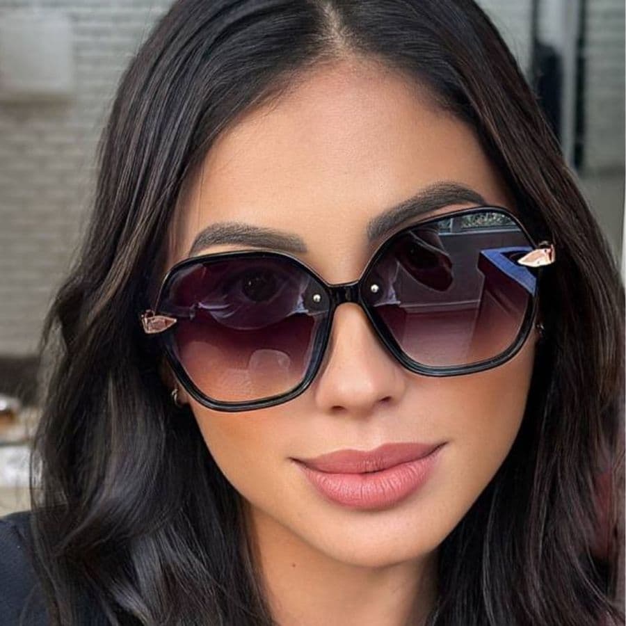 Oculos Europeu Maxi Over Feminino Preto Clássico Chiquerrimo Viagem