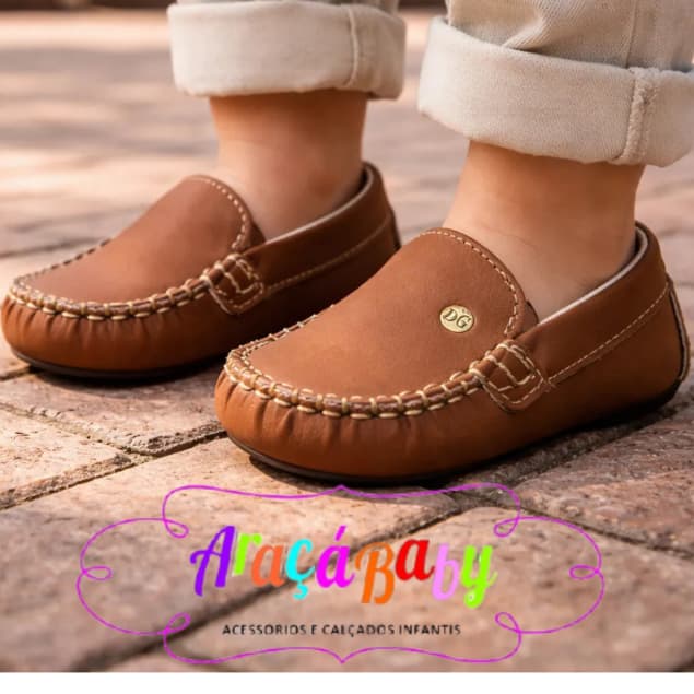 Mocassim Bebê Marrom – Sapato Infantil Masculino Confortável Antiderrapante Casual Elegante Menino