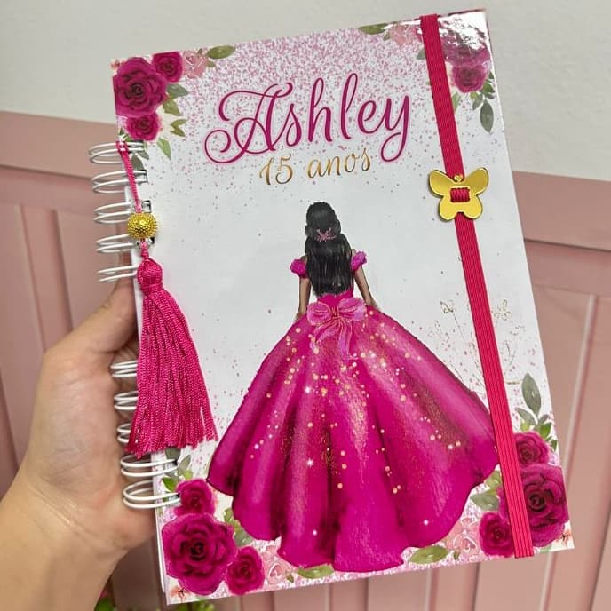 Caderno de Assinaturas 15 Anos Personalizado com Nome Presente Debutante Luxo
