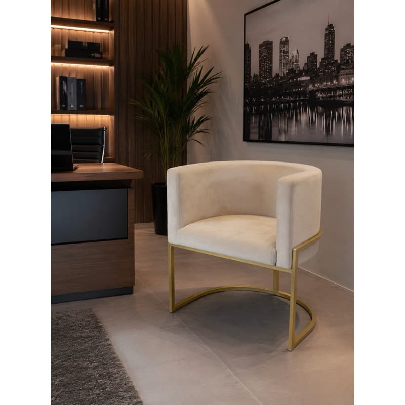 Poltrona Luna Luxo Dourada – Design Moderno e Conforto Premium para Sala e Escritório