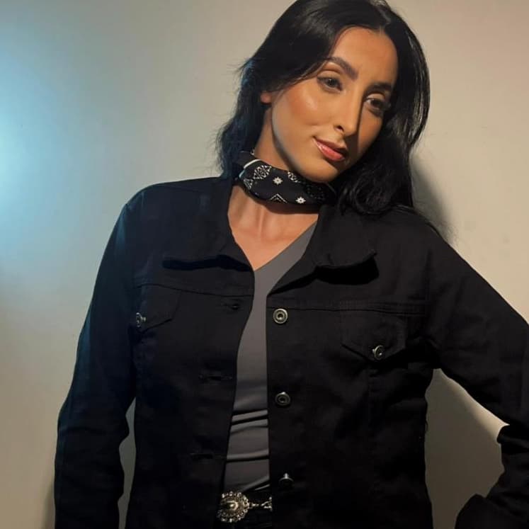 Jaqueta Jeans Feminina Preta