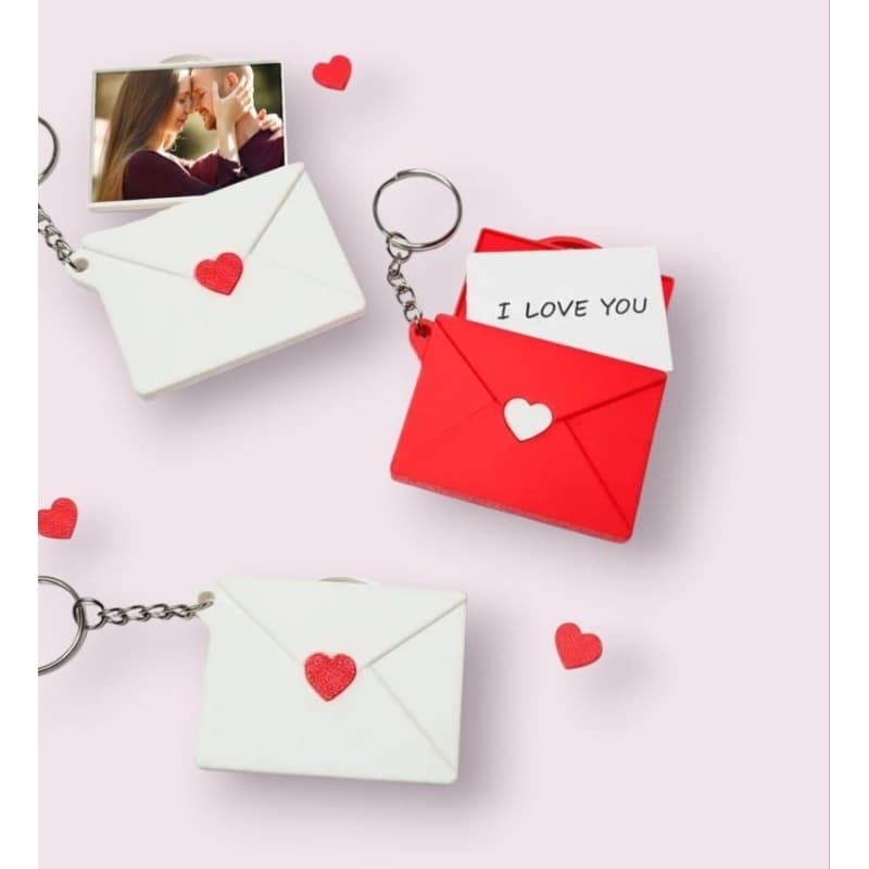 Chaveiro Personalizado Cartão de Amor Envelope com Foto Colecionável Dia dos Namorados Geek Nerd