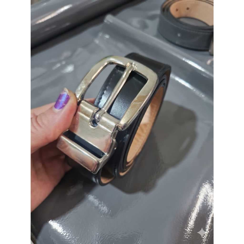 Cinto Couro Legitimo Preto/Bege Masculino dupla face com fivela metal Cromado Alta Resistência
