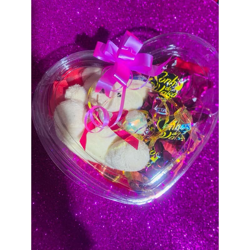Coração com bombom e ursinho chocolate Presente dia dos namorados presente aniversário amigo chocolate