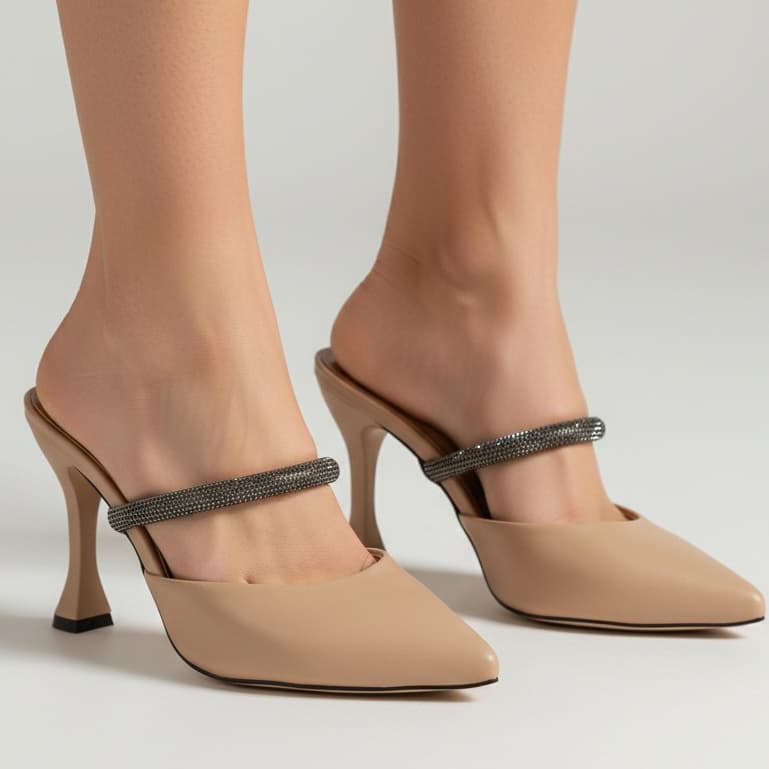 Scarpin Mule Feminino Com Strass Salto Alto Madame Luxo Confortável e Moderno Lançamento 2026