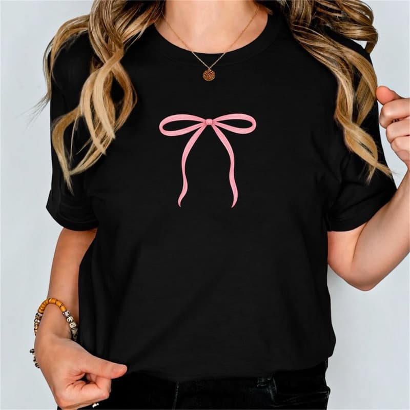 Camiseta T-Shirt Feminina Laço Rosa Estampada Minimalista Baby Tee Casual Algodão Moda