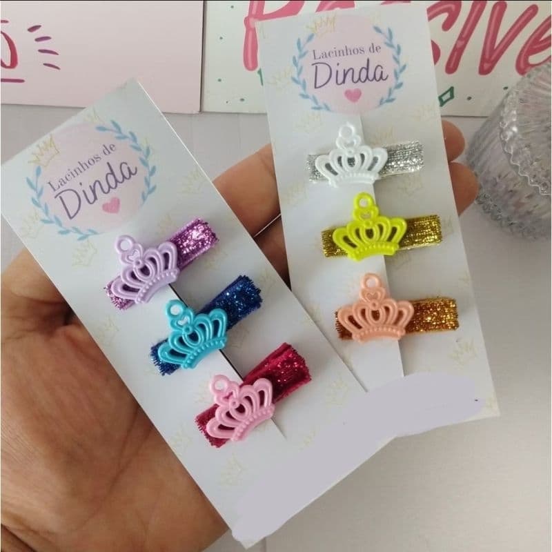 Kit 6 presilhas coroa para bebê (presilha com 3,5 centímetros), presilha com anti deslizante para bebe presilha