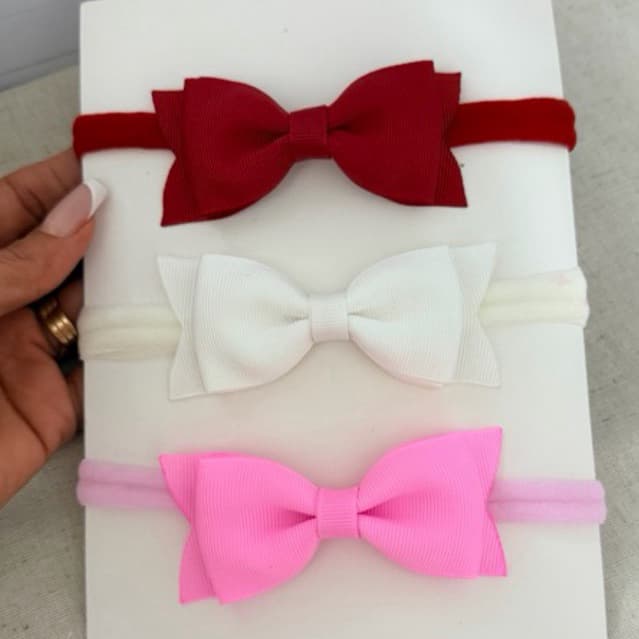 Kit 3 Faixinhas de Bebê  Faixinhas de Bebê   Faixinhas RN  Kit Recém Nascido Enxoval Saída de Maternidade  Lacinhos