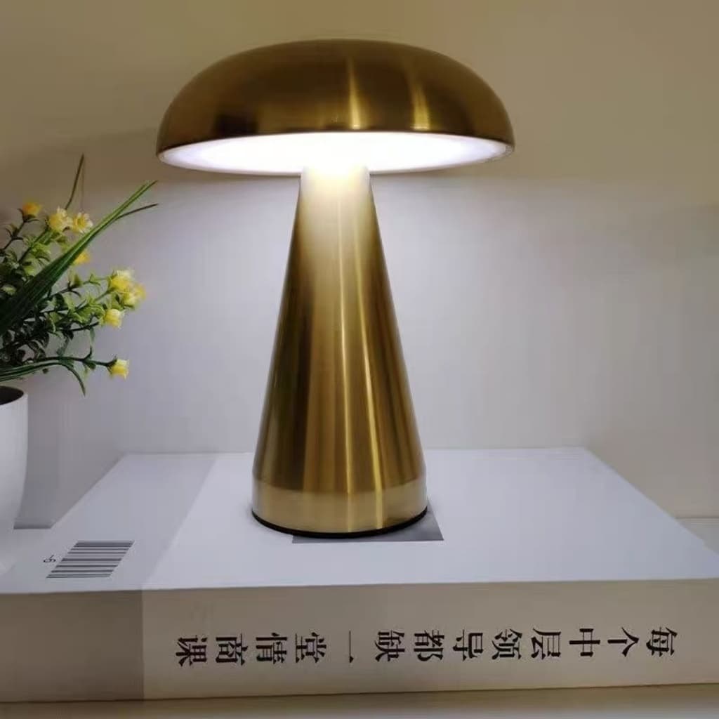 Luminaria de Mesa LED Cogumelo Metálico Touch Abajur De Mesa