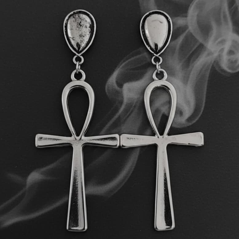 Brinco Ankh Cruz Ansata Místico Gótico Esotérico