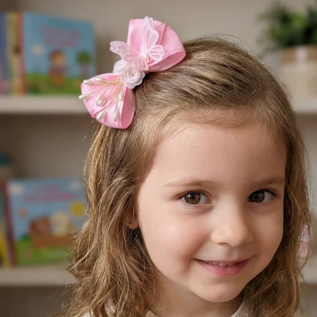 Laço Infantil Jardim Encantado Borboleta com Flores Bico de Pato Menina