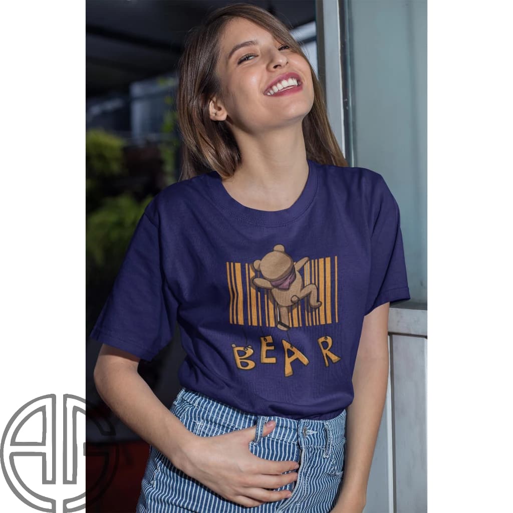 Camiseta Feminina T-shirt  Modelo Camisão Ursinho Bear Marrom Fofo Escalando.