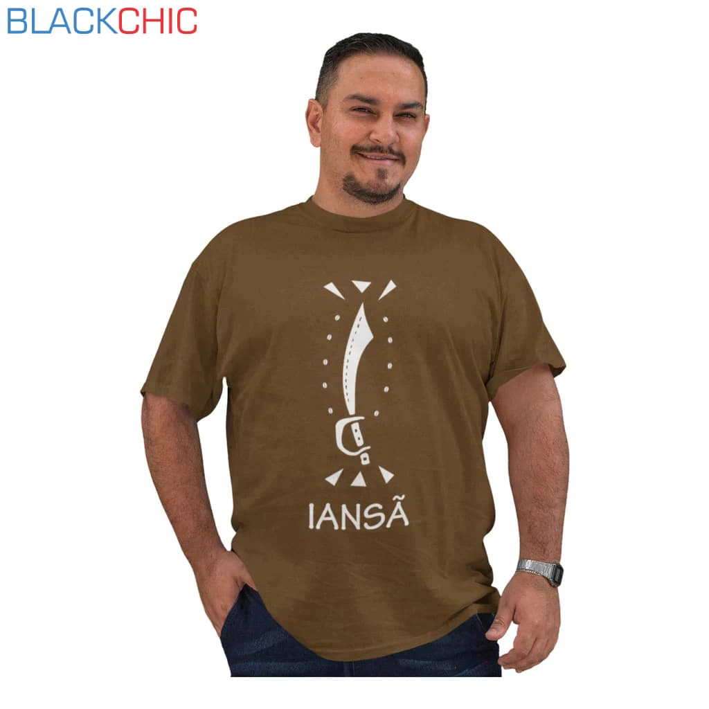 Camiseta Masculina Plus Size Iansã Estampa Eparrei Umabanda Candomblé Algodão Confortável G1 G2 G3.