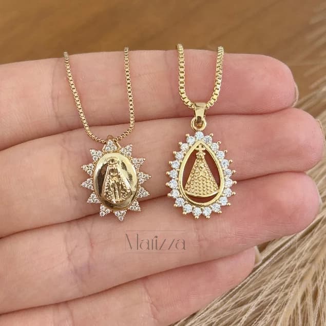 Colar Nossa Senhora Aparecida Cravejada Zircônia Medalha Bijuteria Dourado e Prata