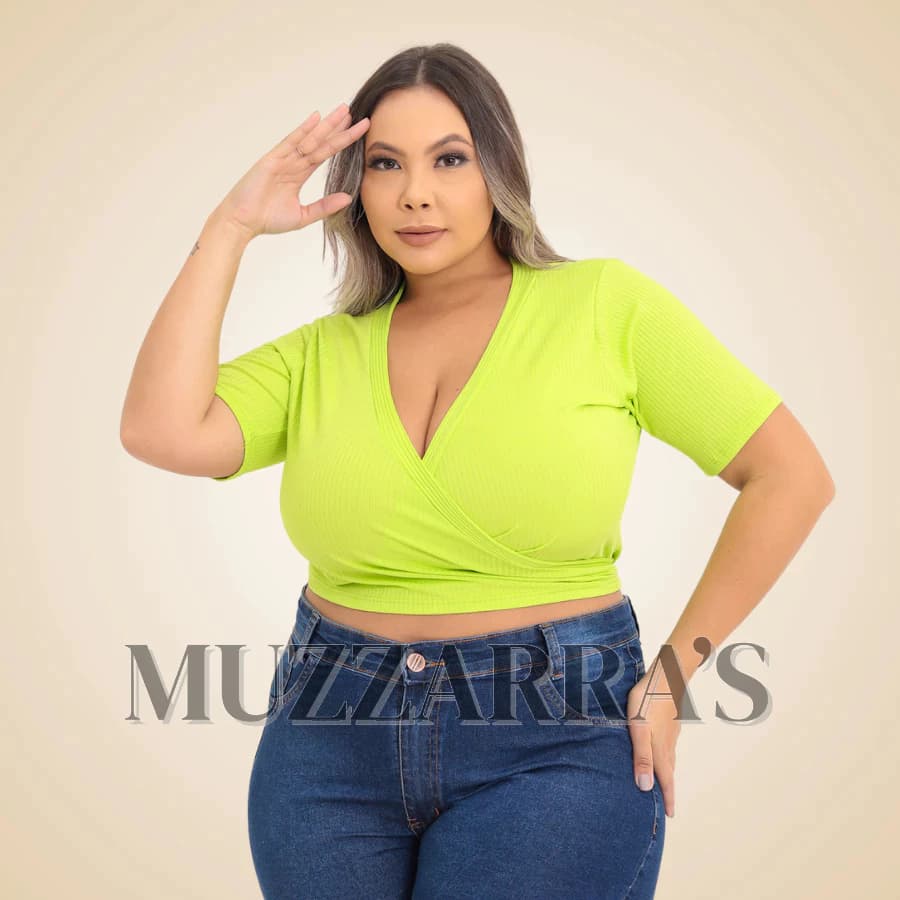 Cropped com Amarração Transpassada em Malha Canelada Plus Size Verão Blusa Moda Grande