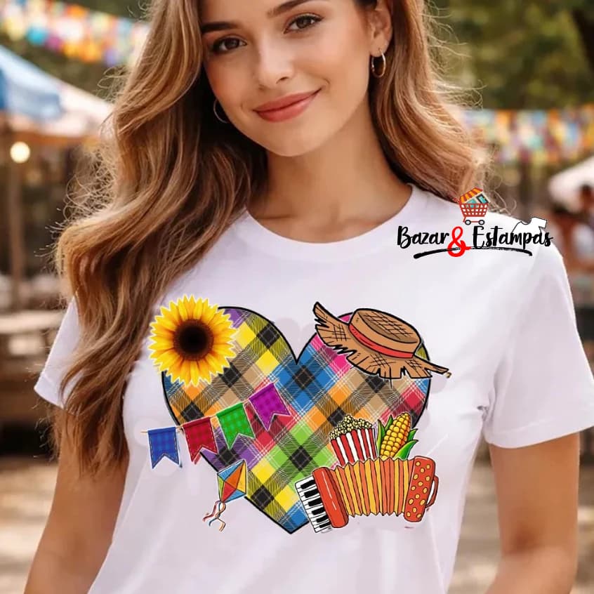 Camiseta Festa Junina Coração Quadriculado Xadrez Colorido com Preto Arraiá São João Unissex