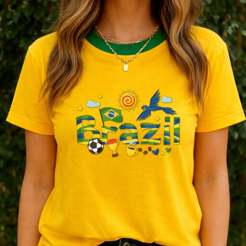 Camiseta Feminina Estampa Brasil Colorido com Bandeira, Arara e Elementos Tropicais