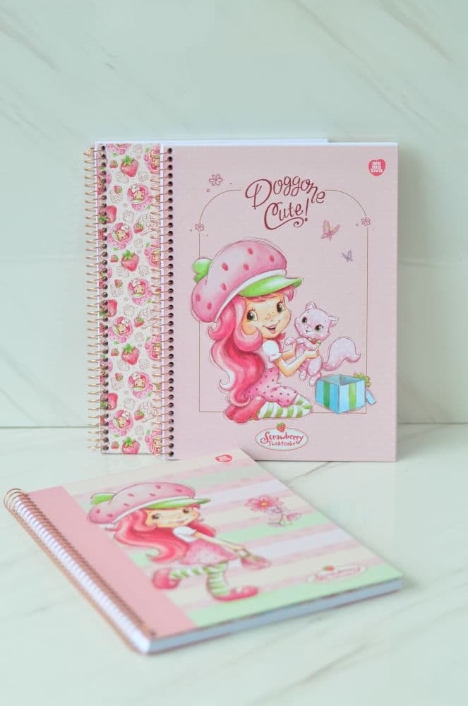 Caderno 1 matéria Moranguinho com cheiro  -60 folhas