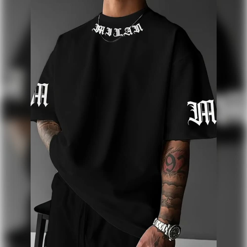 Camiseta Gráfica Casual Estilo Rua para Homens MILAN - Ajuste Solto com Gola Redonda e Impressão de Letras "MILAN", Lev