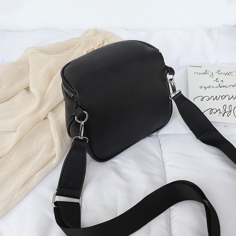 Pu senhoras saco do mensageiro e alça de ombro larga moda cor sólida bolsa de ombro feminino bolso Multi Vendido(s) - Ma