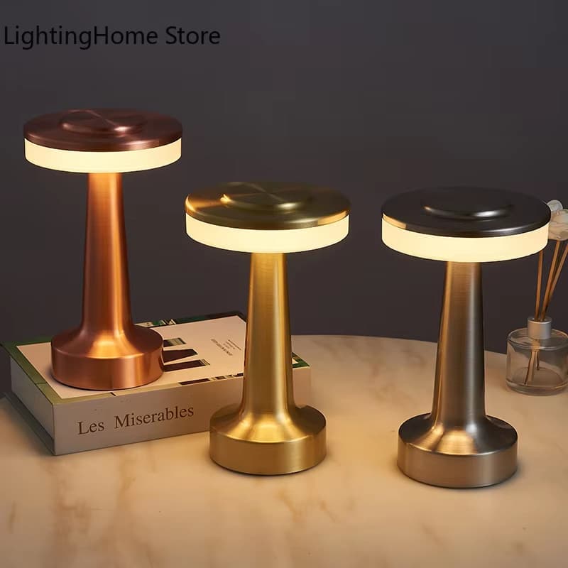 Candeeiro de mesa LED de Metal portátil, controle de toque de 3 cores Avaliação da loja - Ouro